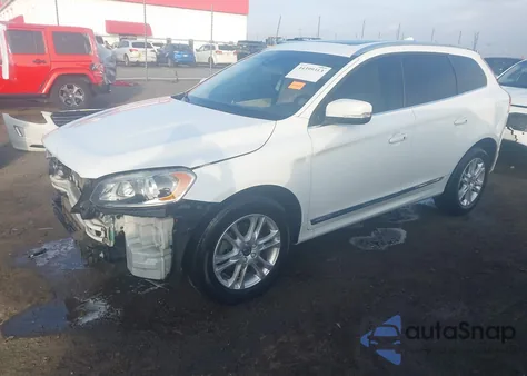 2016 Volvo Xc60 T5 Drive-E Premier from USA, damaged, VIN YV440MDK9G2854744